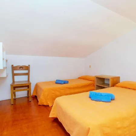 Appartement Edificio Tamarius By Interhome